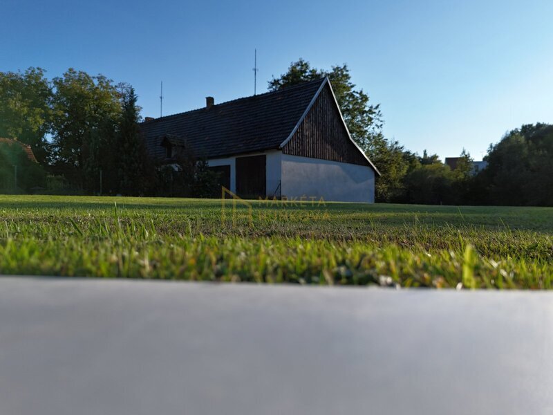 Prodej stavebního pozemku 1678 m² v obci Bartošovice, okres Nový Jičín
