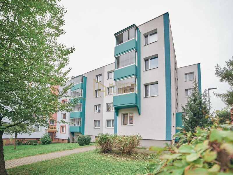 Prodej prostorného bytu po rekonstrukci, 3+kk, 76 m2, ul. Budovatelů, Nový Jičín