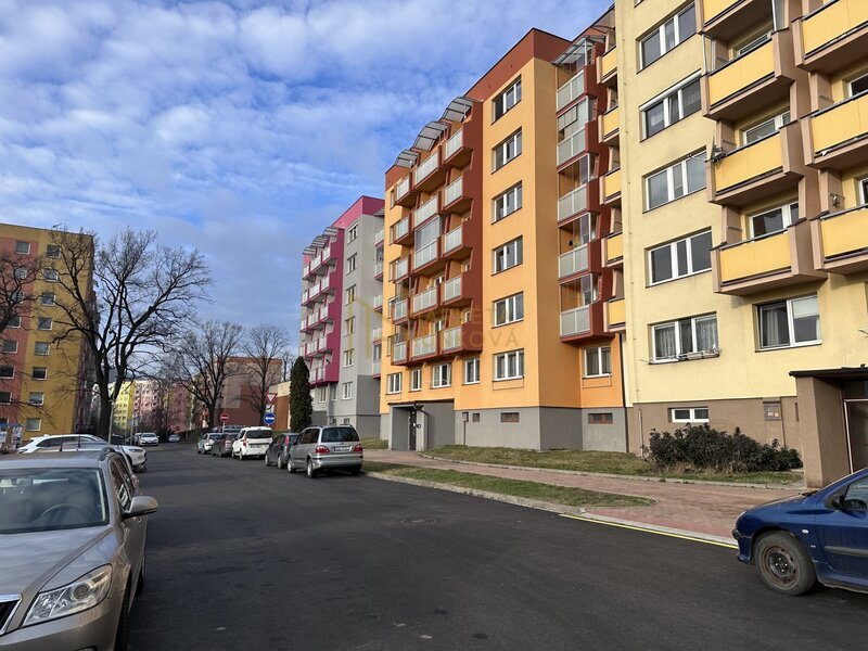 Pronájem bytu s balkonem 2+1, Na Lani, Nový Jičína Loučka